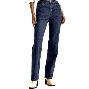 Lee Original Relaxed Fit At The Waist Blue Jeans Size 12 Short Inseam 29.5”